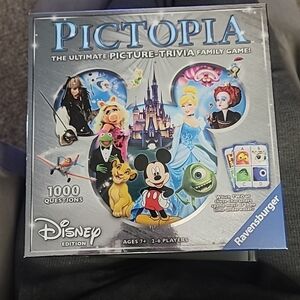 Pictopia Disney Edition Board Game Picture Trivia Family Ages 7+ 100% COMPLETE